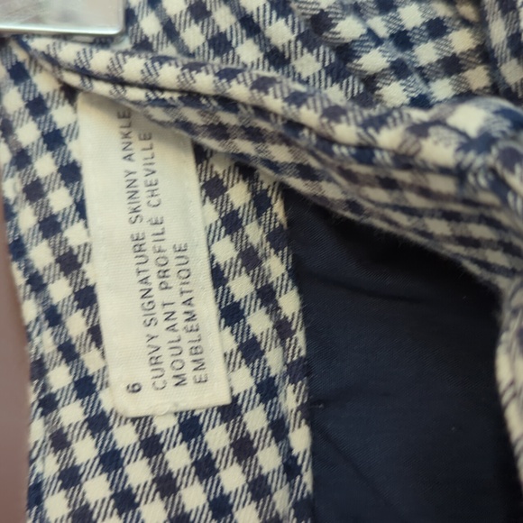 Gap - Gingham - Stretch Capri - 6 - Picture 3 of 5
